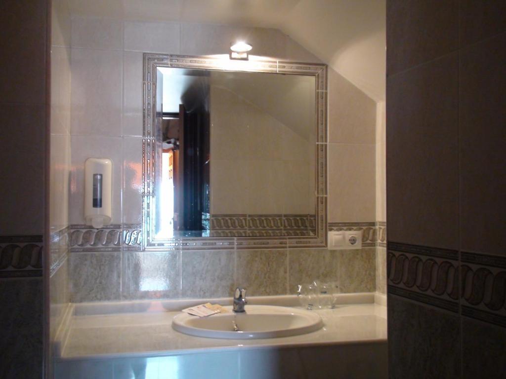 Hostal Tarik Hotel Tarifa Værelse billede