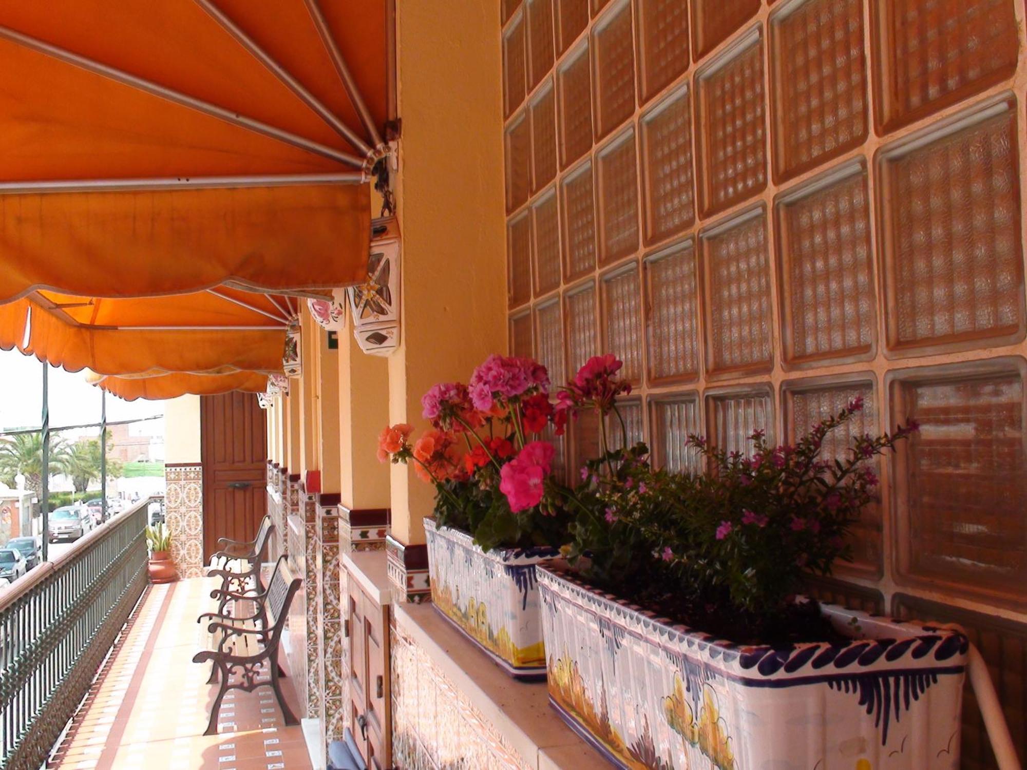 Hostal Tarik Hotel Tarifa Eksteriør billede